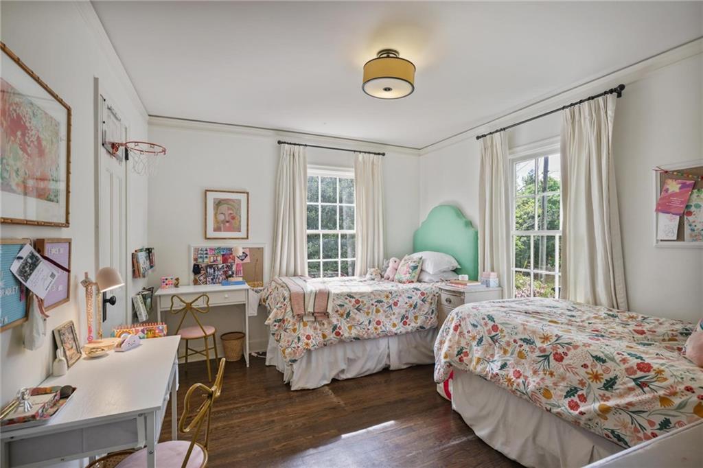 256 Brighton Road NE