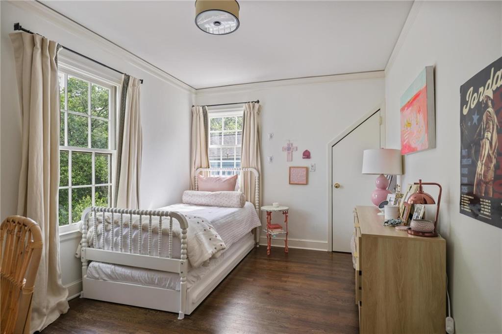 256 Brighton Road NE