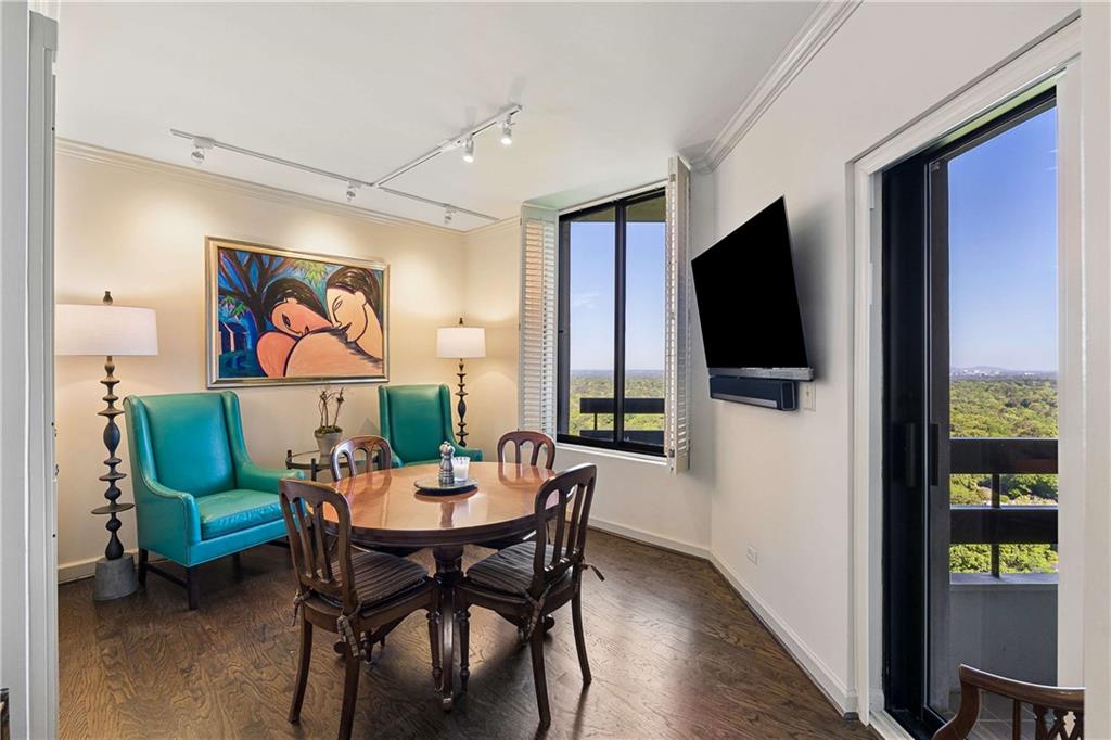 2660 Peachtree Road NW Unit 32B