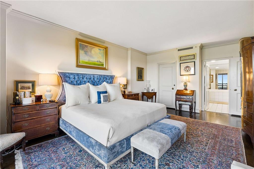 2660 Peachtree Road NW Unit 32B