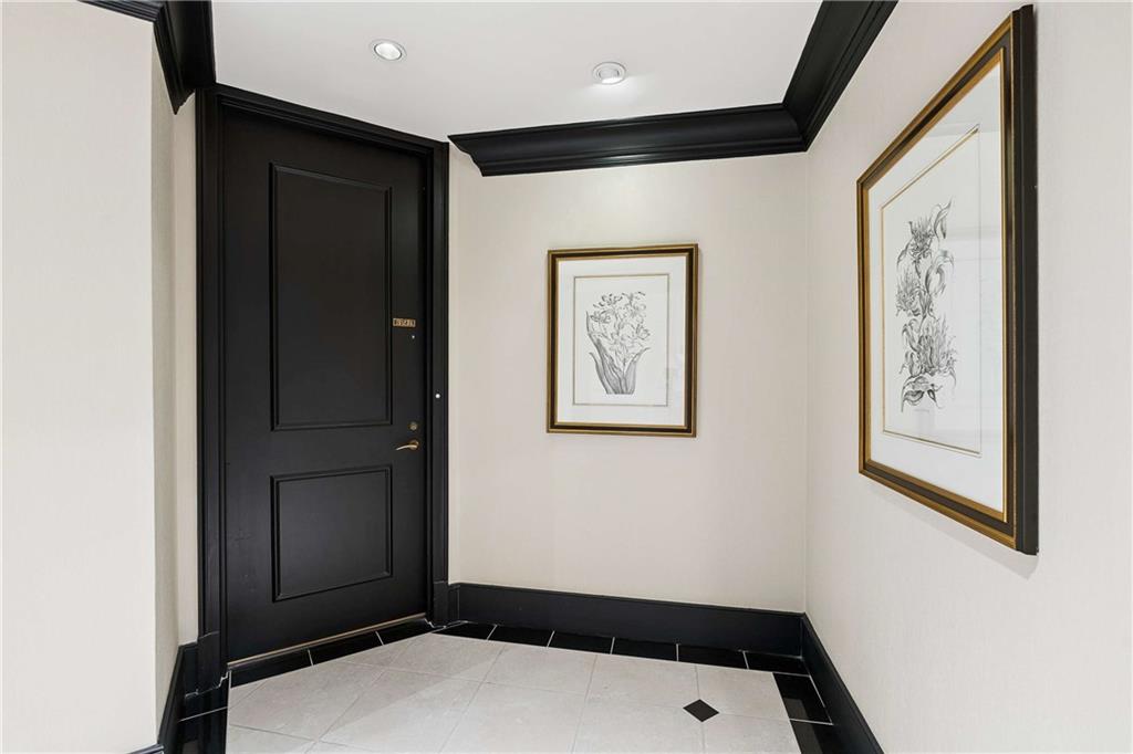 2660 Peachtree Road NW Unit 32B