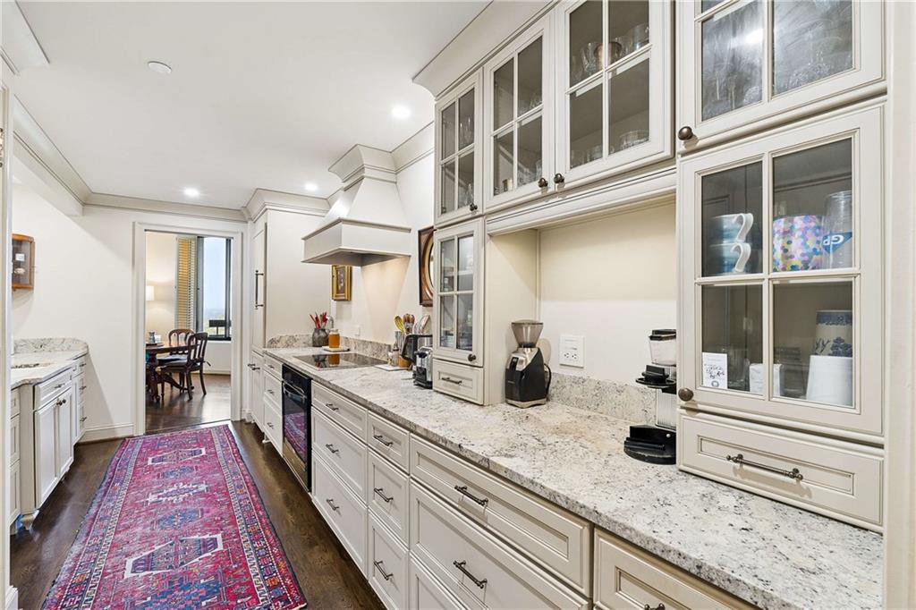 2660 Peachtree Road NW Unit 32B