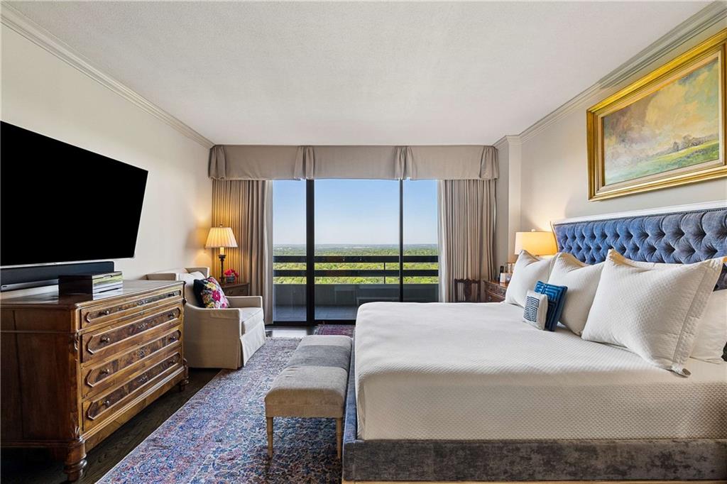 2660 Peachtree Road NW Unit 32B