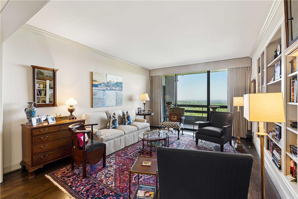 2660 Peachtree Road NW Unit 32B