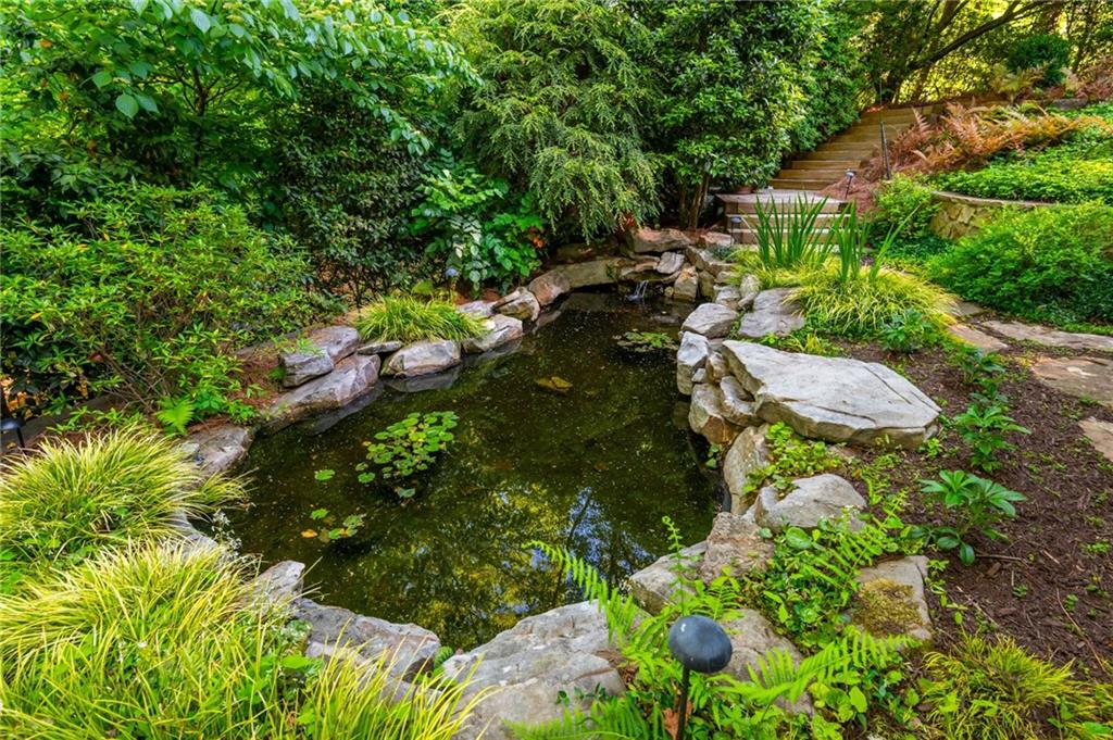 3 Powers Chase Circle