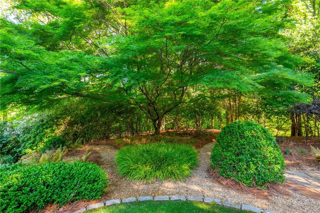 3 Powers Chase Circle