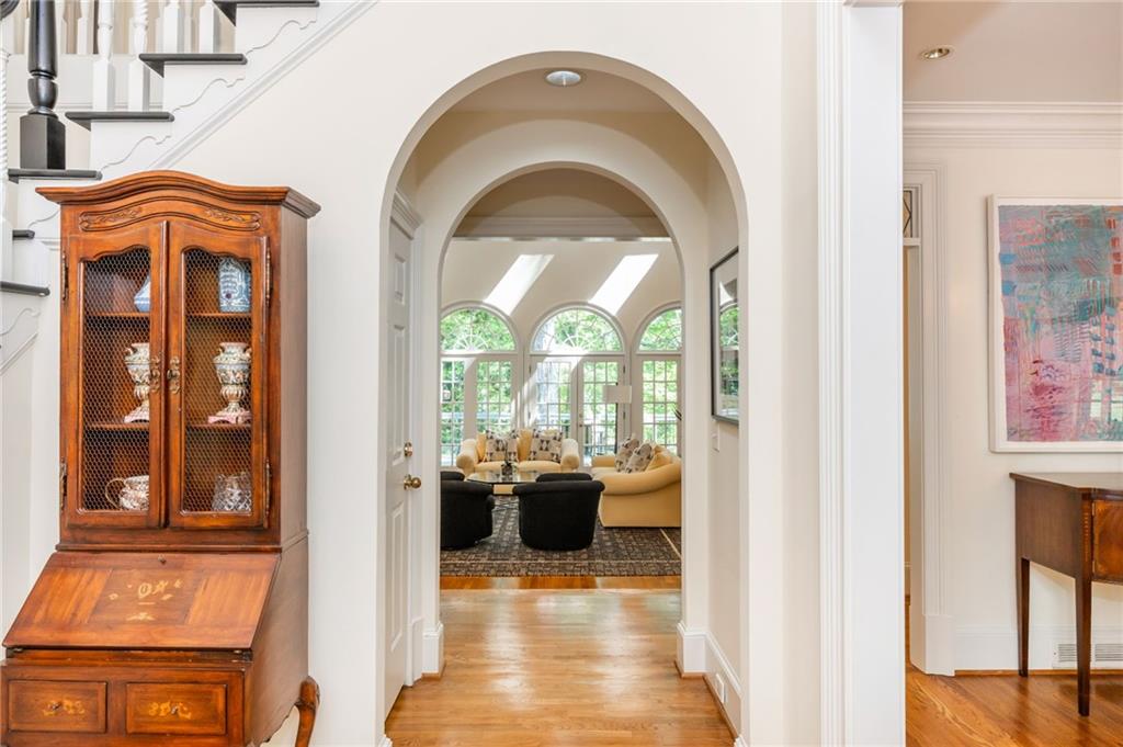 3 Powers Chase Circle