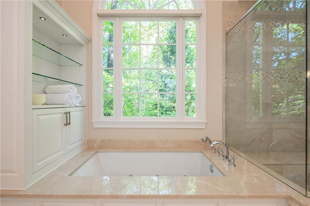 3 Powers Chase Circle