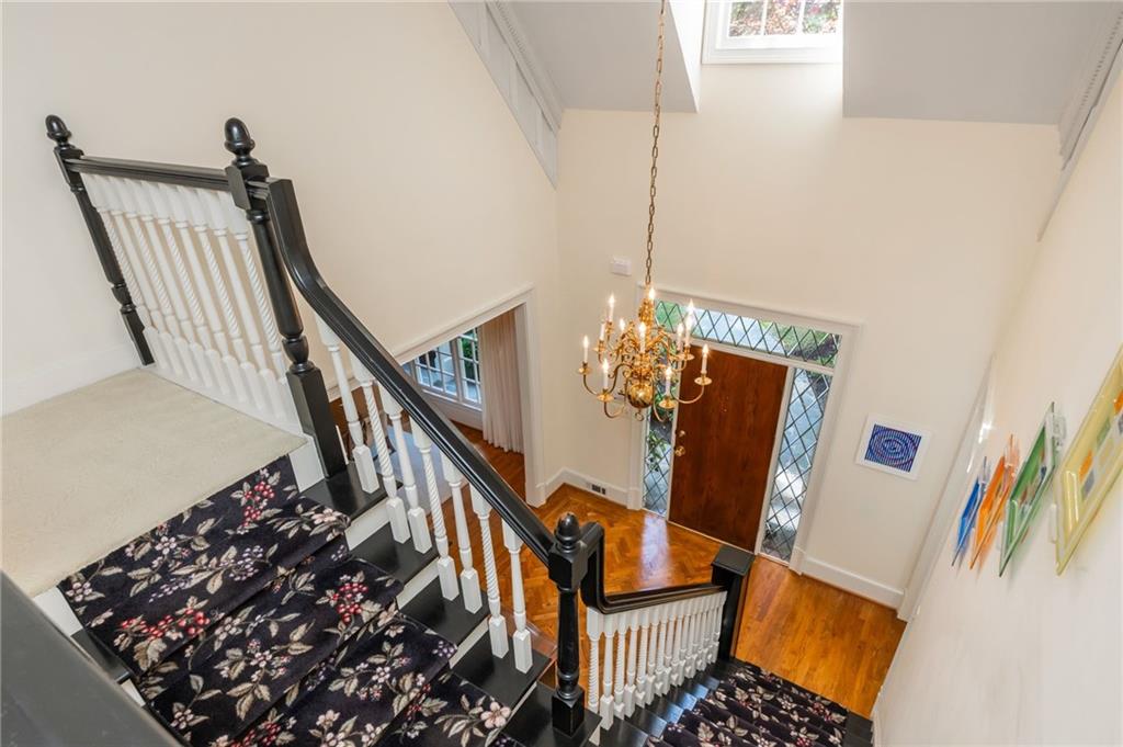 3 Powers Chase Circle