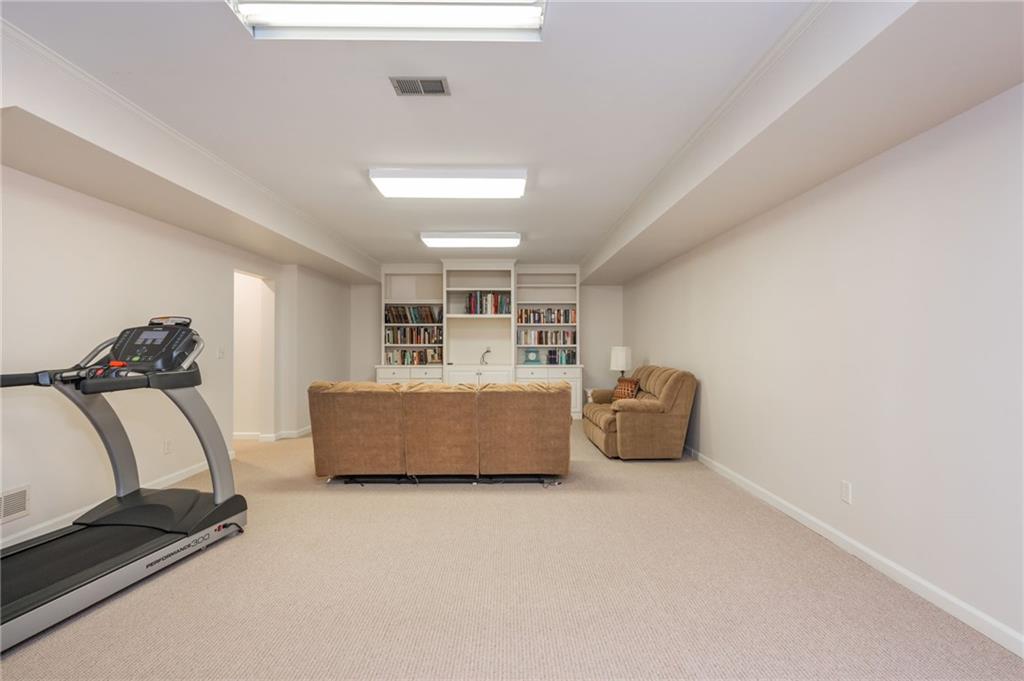 3 Powers Chase Circle