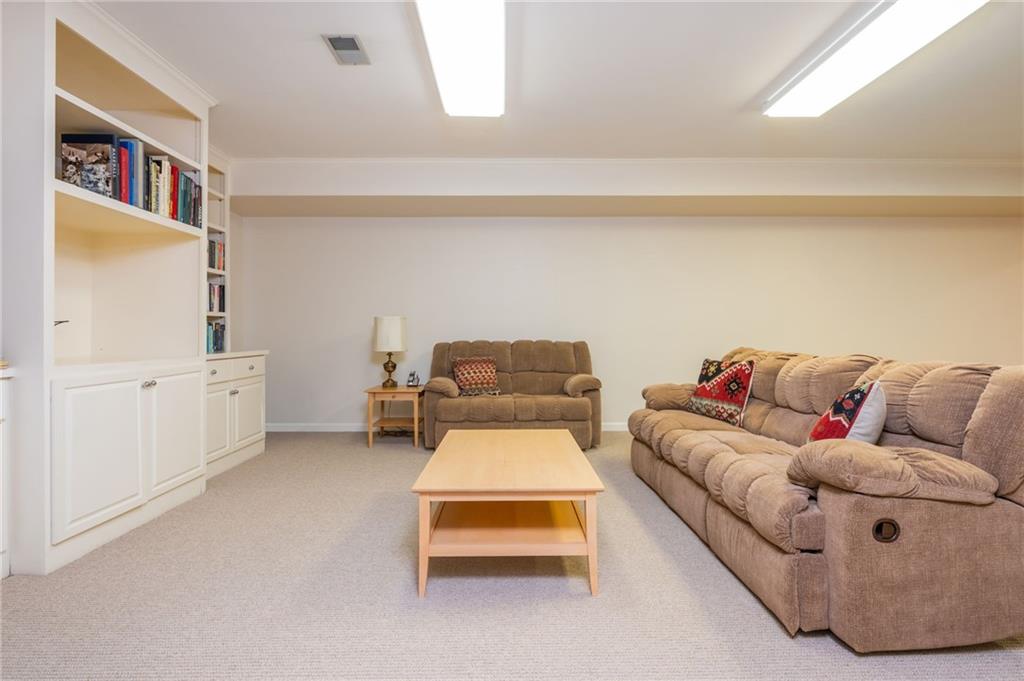 3 Powers Chase Circle