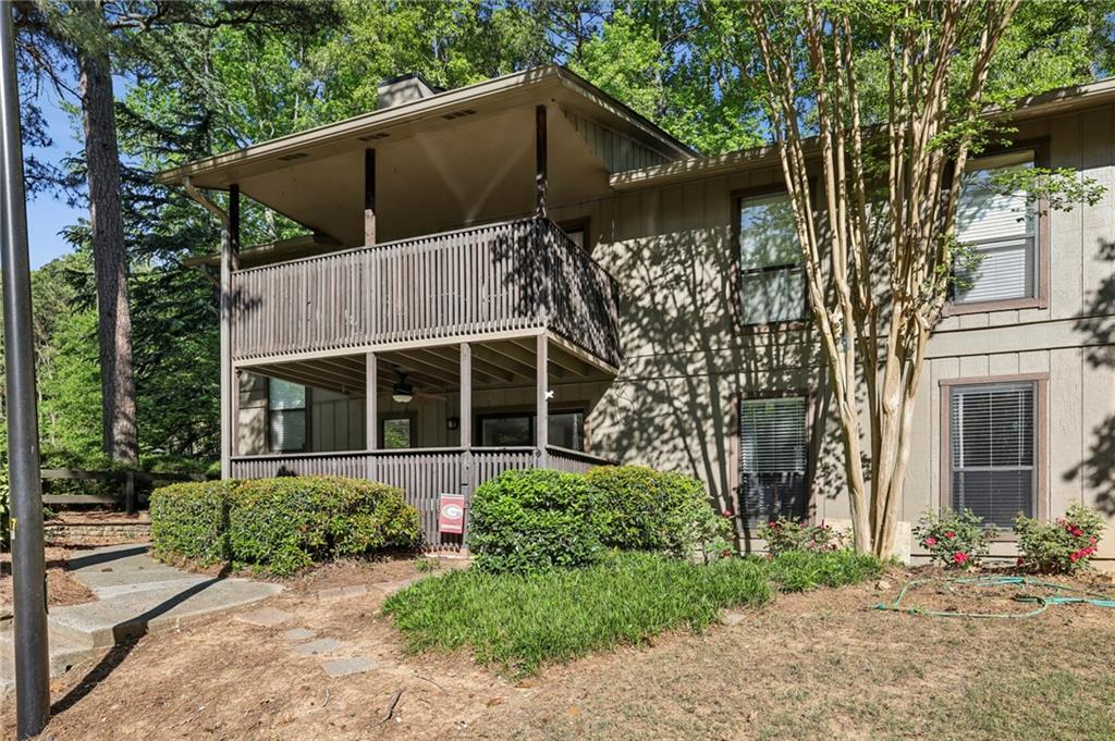 1602 Cumberland Court SE