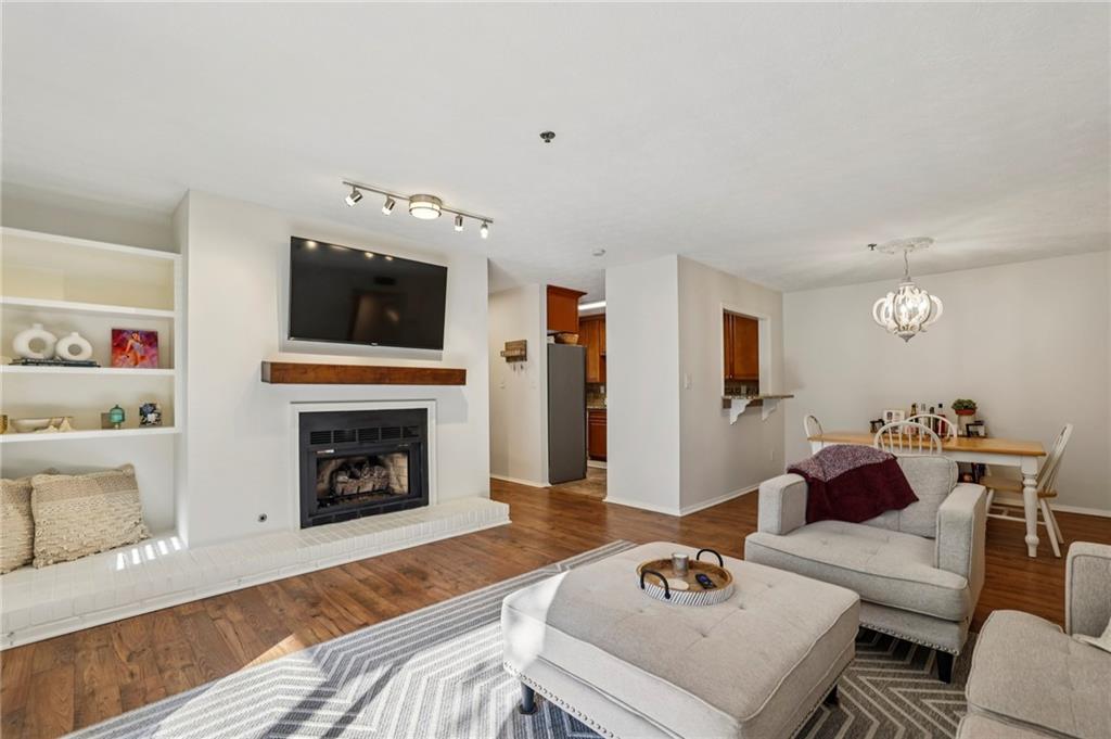 1602 Cumberland Court SE