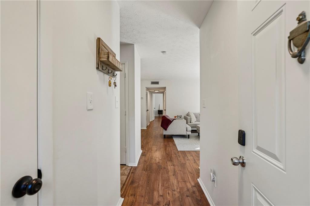 1602 Cumberland Court SE