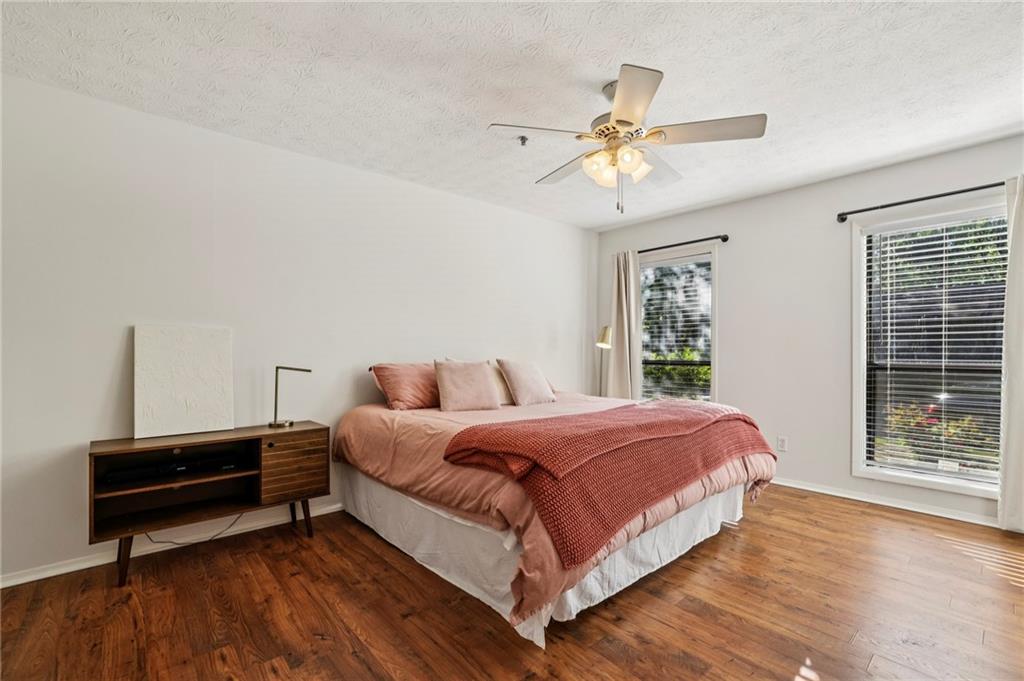 1602 Cumberland Court SE