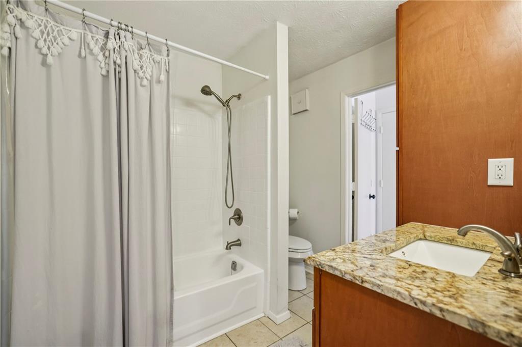 1602 Cumberland Court SE