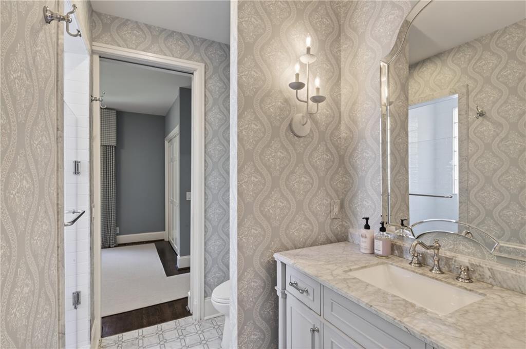 755 Greenview Avenue NE