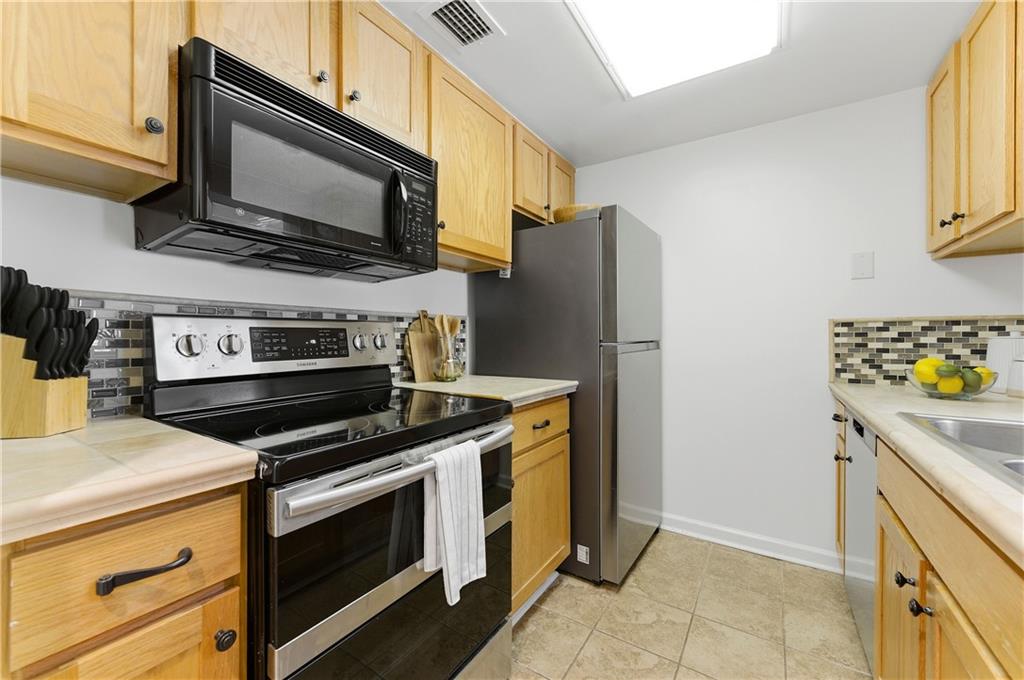 1280 W Peachtree Street NW Unit 2814