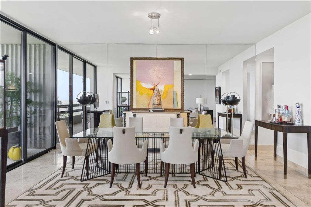2660 Peachtree Road NW Unit 39D