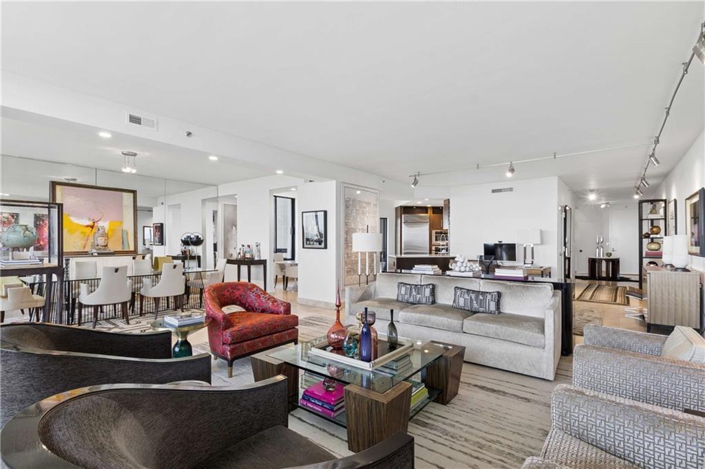 2660 Peachtree Road NW Unit 39D