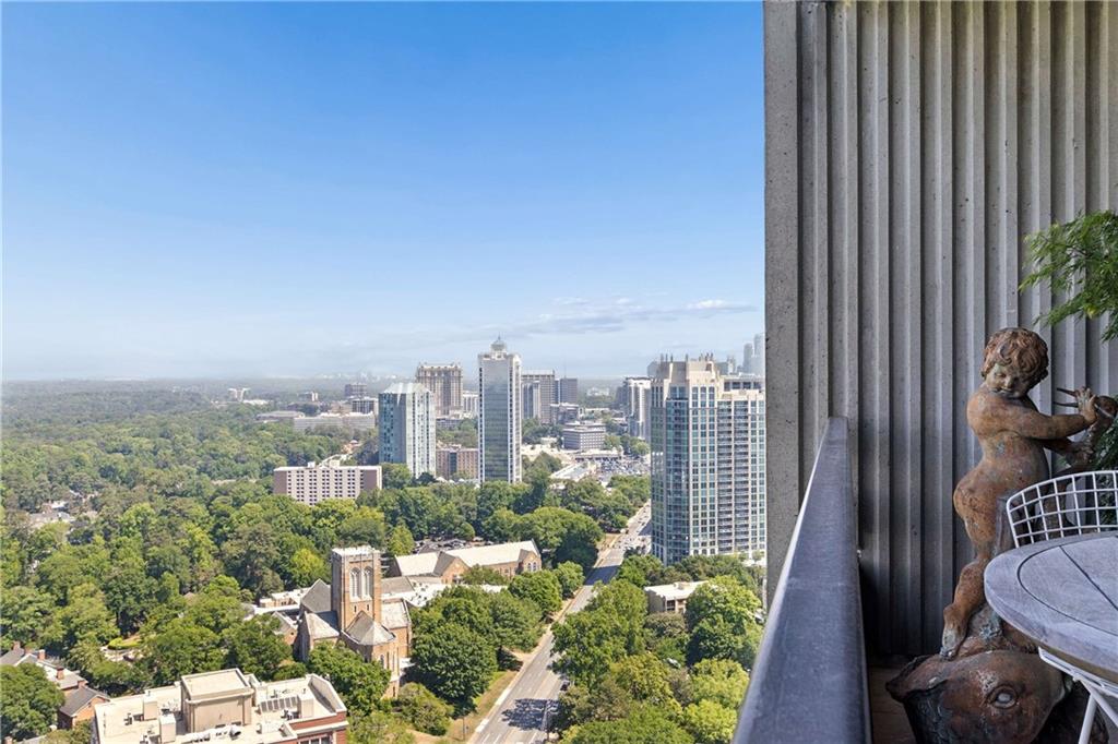 2660 Peachtree Road NW Unit 39D