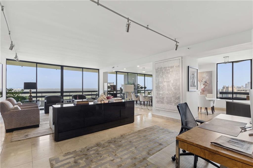 2660 Peachtree Road NW Unit 39D