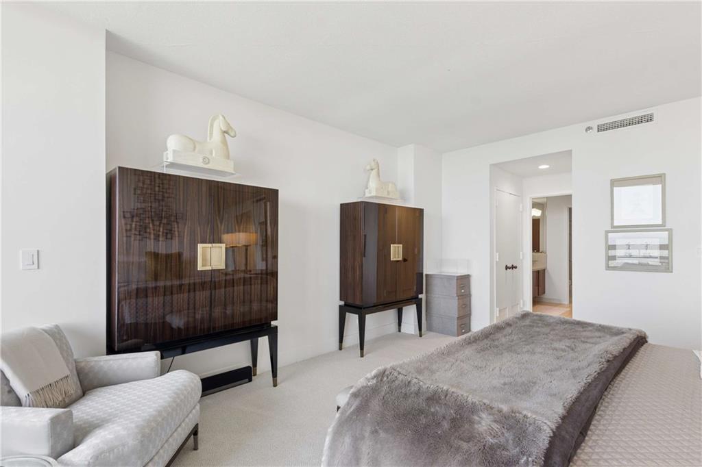 2660 Peachtree Road NW Unit 39D