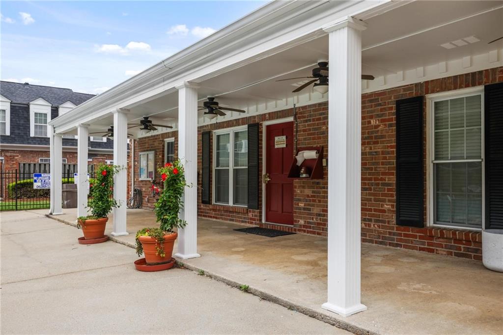 25 Independence Place NW