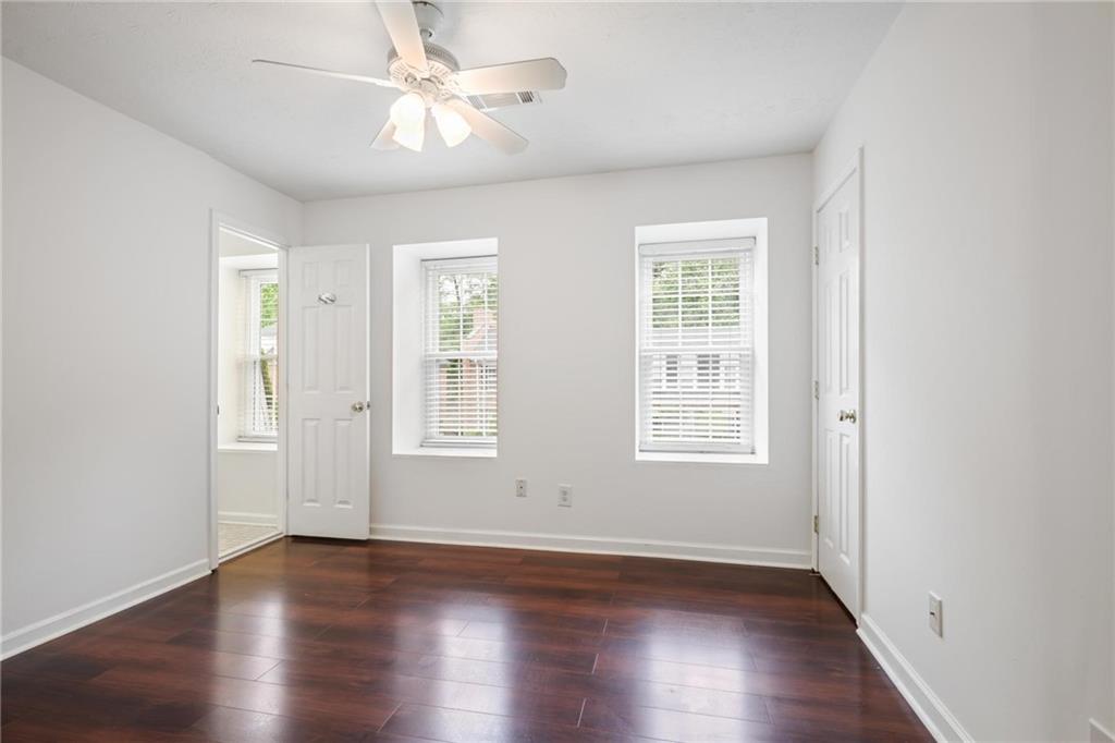 25 Independence Place NW