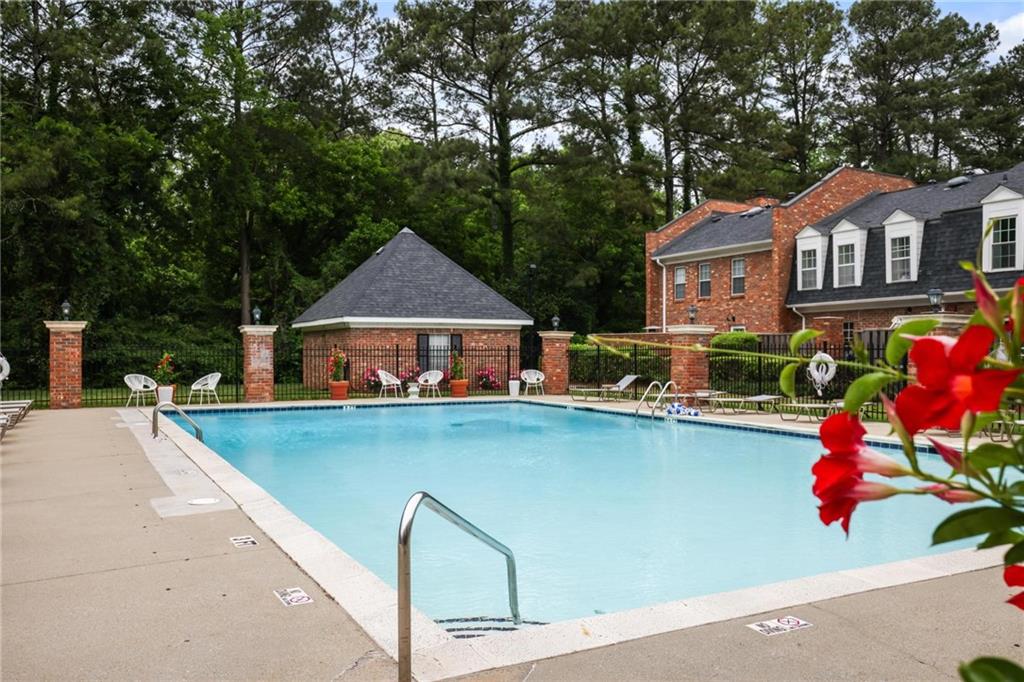25 Independence Place NW