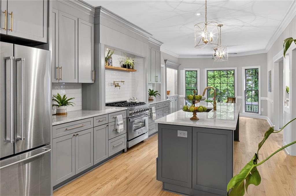 1835 Azalea Springs Trail