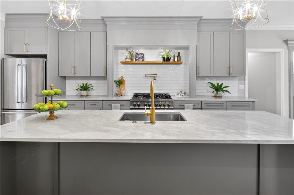 1835 Azalea Springs Trail