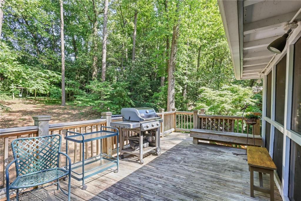 1960 Brookview Drive NW
