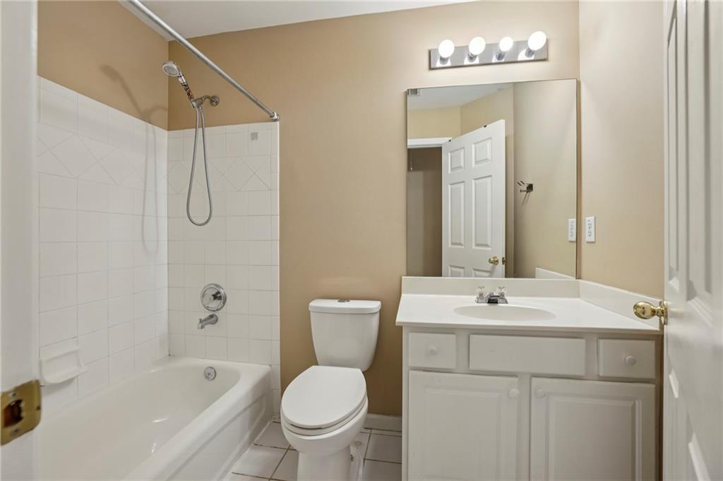 3128 Mercer University Drive