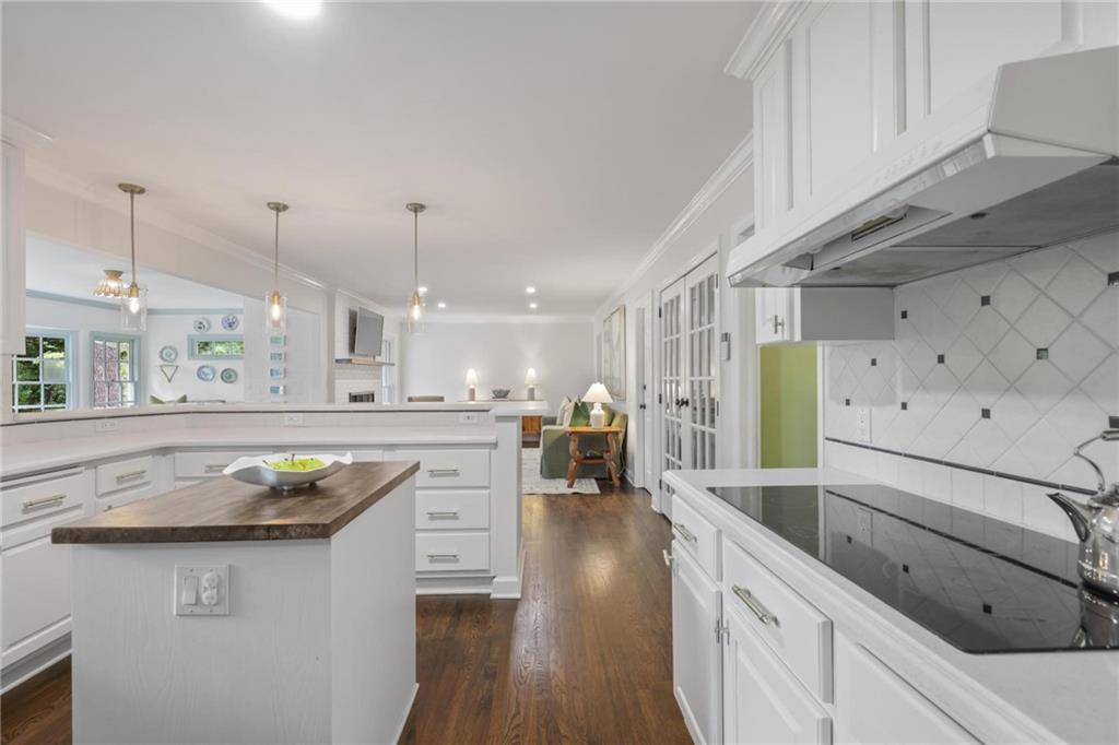 345 Franklin Road