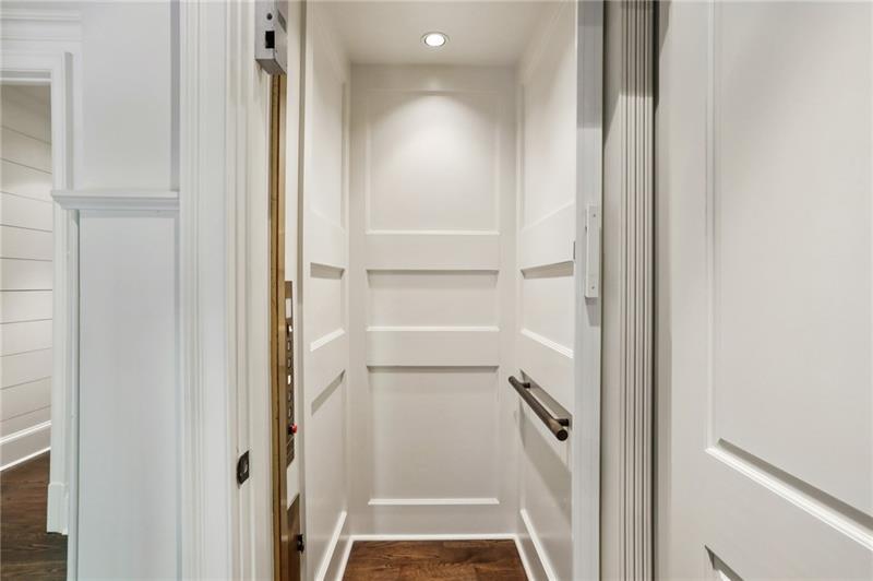 2802 Rumson Court NE Unit 2