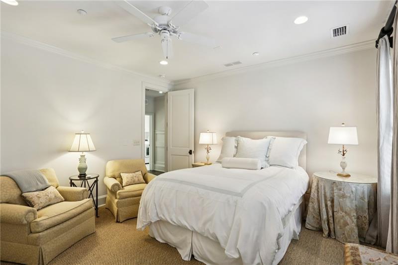 2802 Rumson Court NE Unit 2