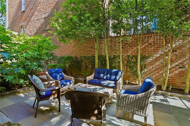2802 Rumson Court NE Unit 2