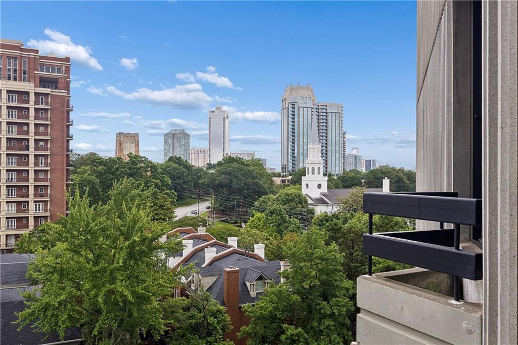2660 Peachtree Road NW Unit 11E