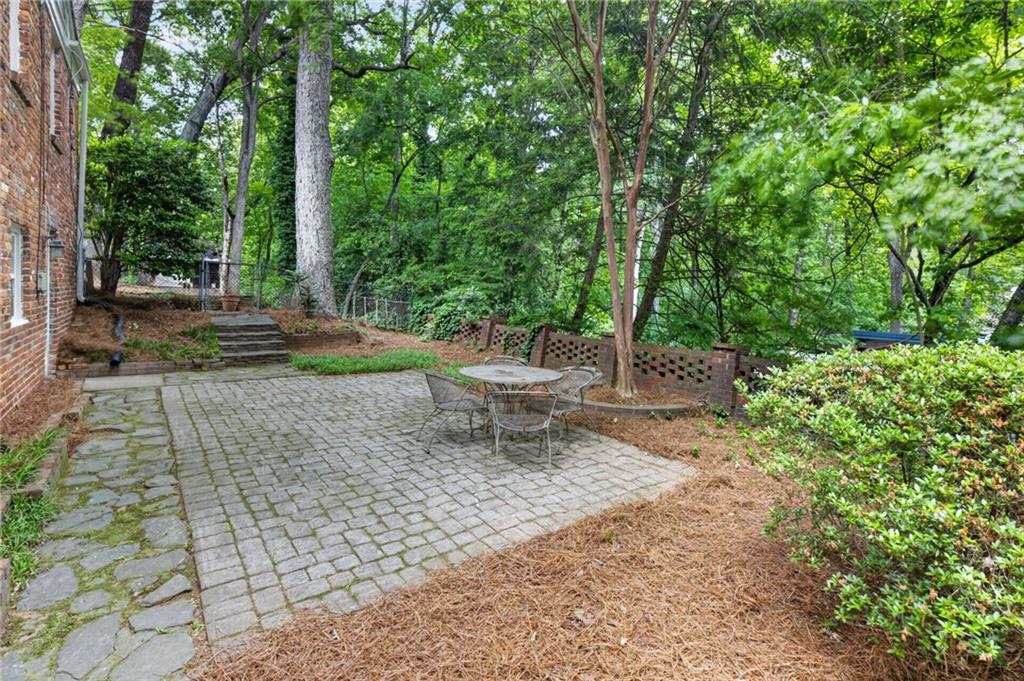 530 Forest Hills Drive