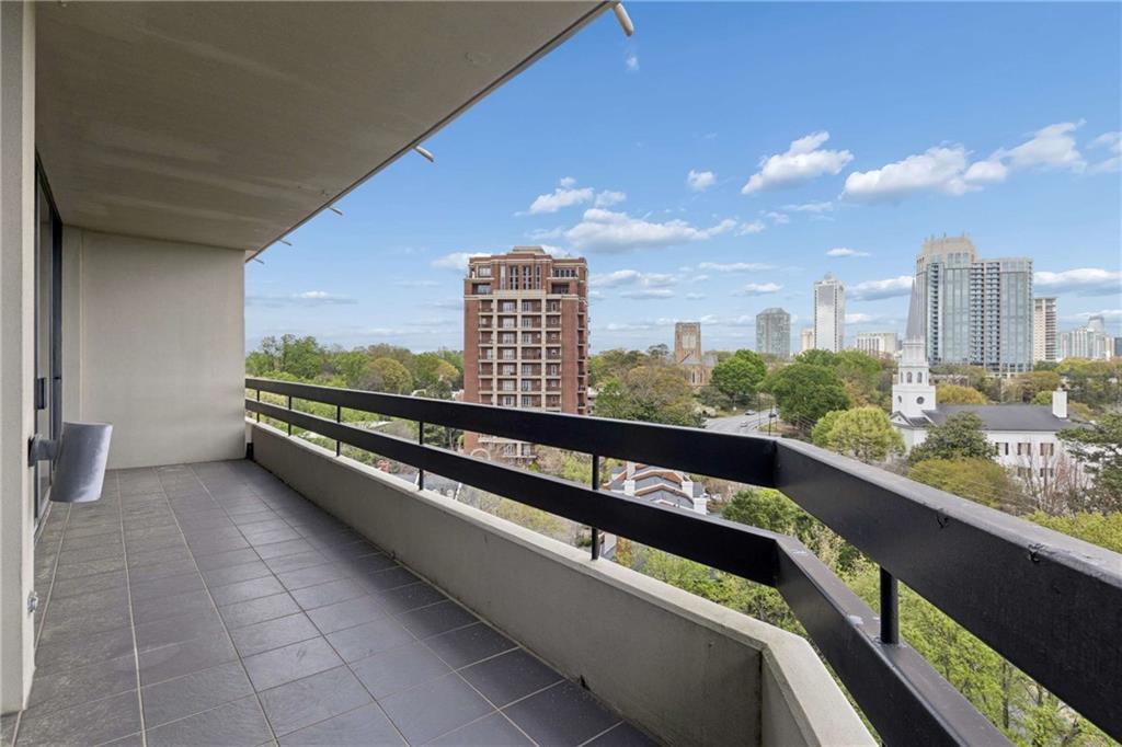 2660 Peachtree Road NW Unit 13F