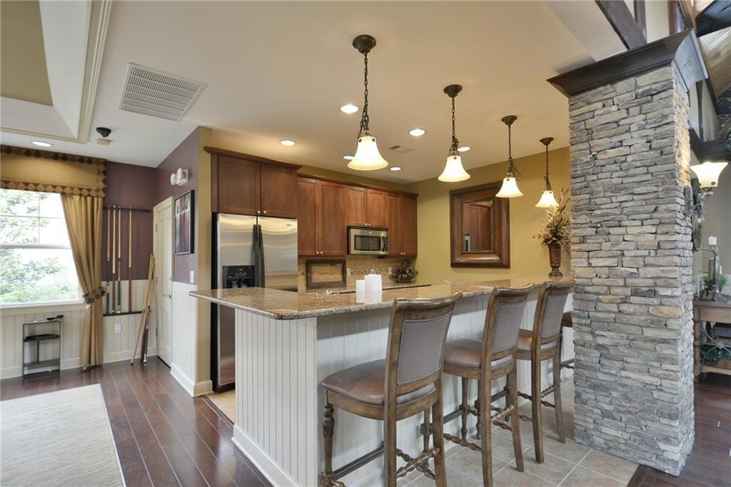 3662 Ashford Creek View NE