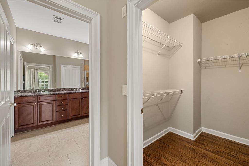 3662 Ashford Creek View NE