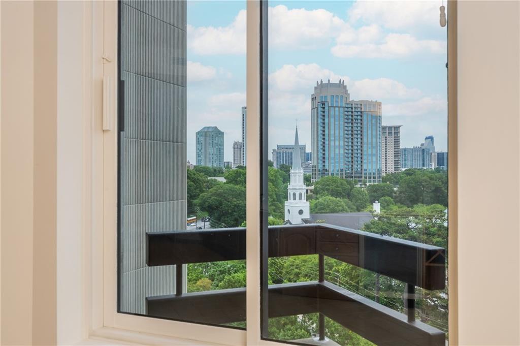 2660 Peachtree Road NW Unit 15G