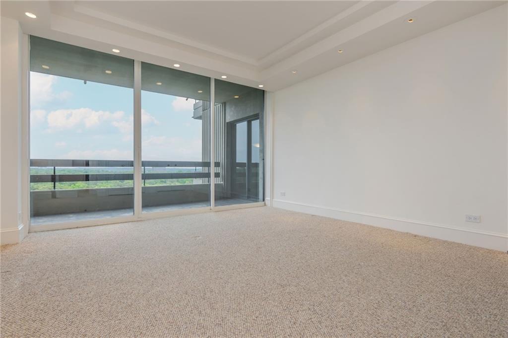 2660 Peachtree Road NW Unit 15G