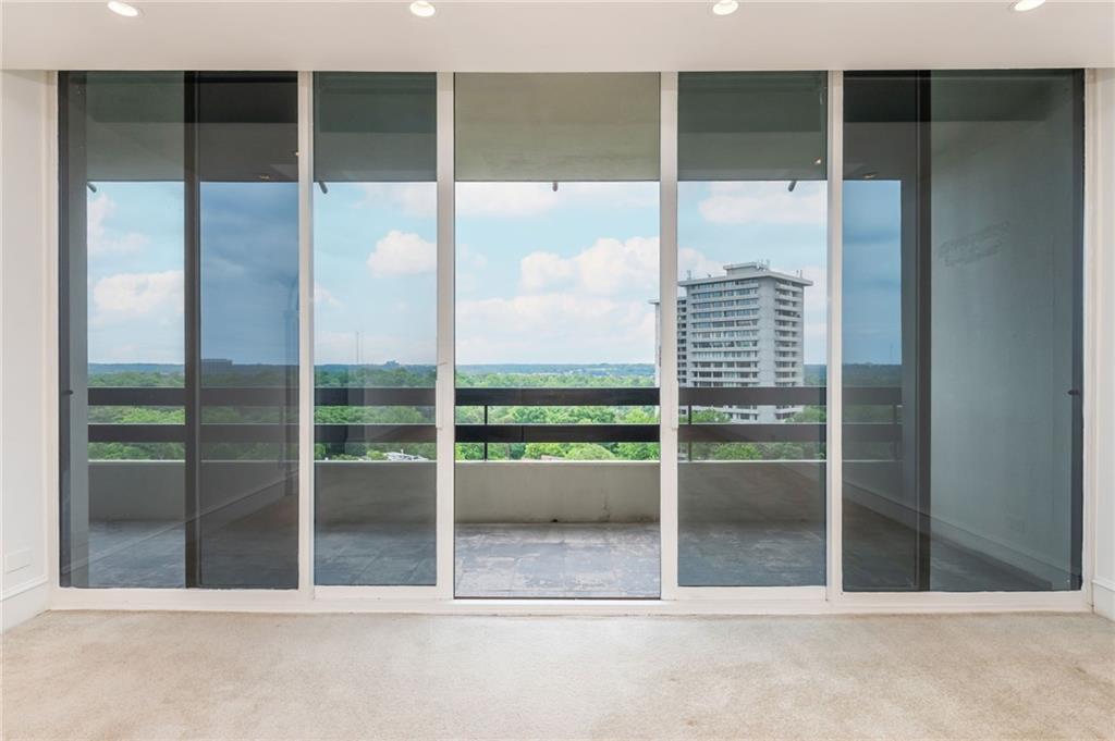 2660 Peachtree Road NW Unit 15G