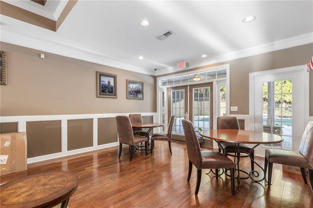 3155 Seven Pines Court Unit 301