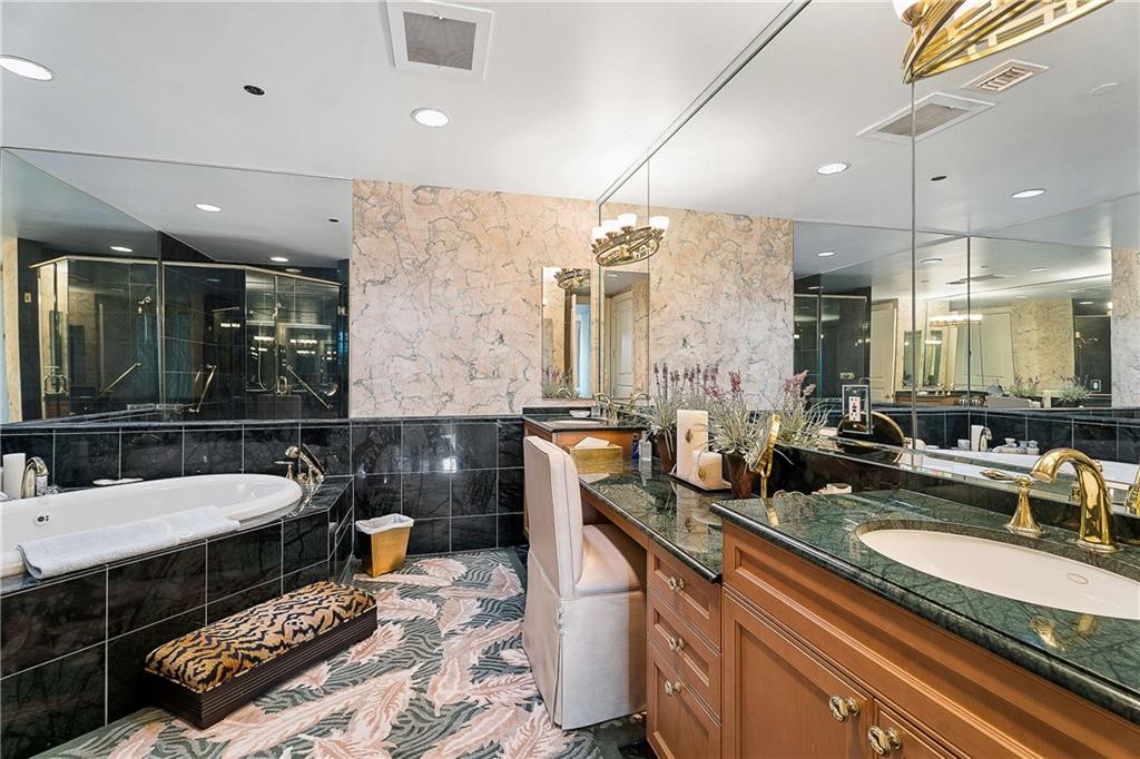 750 Park Avenue NE Unit 27S