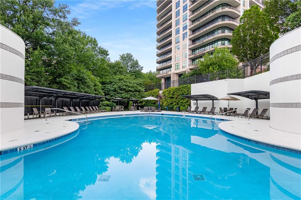 750 Park Avenue NE Unit 27S