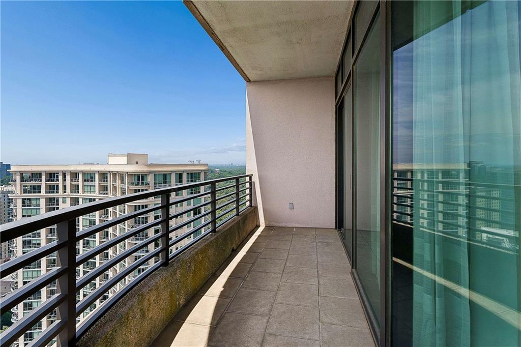 750 Park Avenue NE Unit 27S